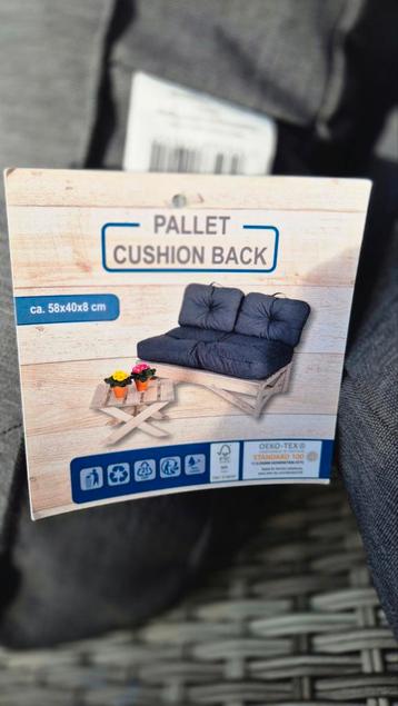 Kussens voor Palletbank of Kuipstoel beschikbaar voor biedingen