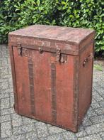 Oude hutkoffer, C.F. Pilger & Zoon, Kofferfabriek Rotterdam, Ophalen, Overige materialen, Minder dan 50 cm, Gebruikt