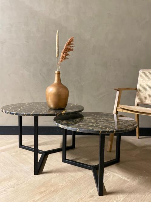 MOET WEG - Laatste items | Salontafel Marmer Port Laurent 80, Huis en Inrichting, Tafels | Salontafels, Nieuw, Minder dan 50 cm