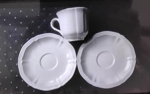 1 koffie kopje met 2 schoteltjes Villeroy en Boch Manoir, Huis en Inrichting, Keuken | Servies, Zo goed als nieuw, Kop(pen) en/of Schotel(s)
