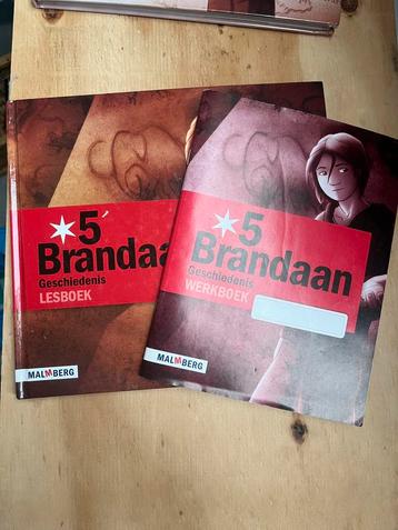 Hele set schoolboeken groep 5 beschikbaar voor biedingen