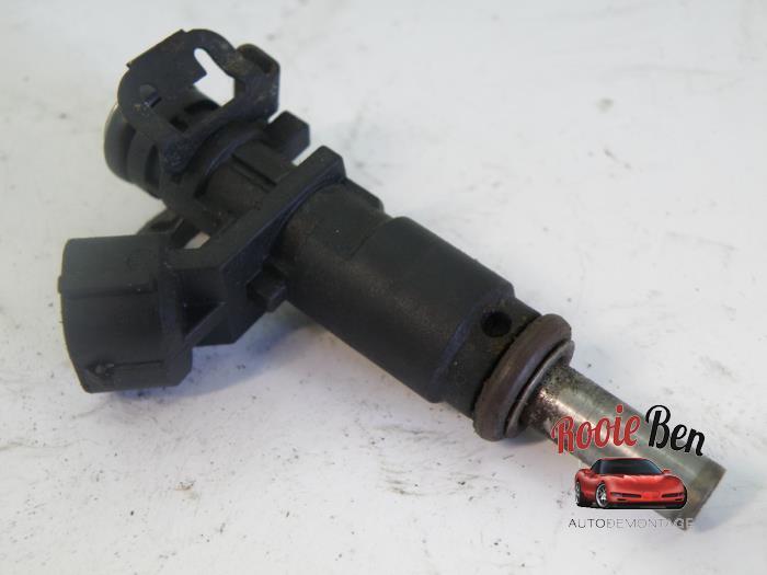 Injector (benzine injectie) van een Peugeot 207, Auto-onderdelen, Brandstofsystemen, Peugeot, Gebruikt, 3 maanden garantie, Ophalen of Verzenden