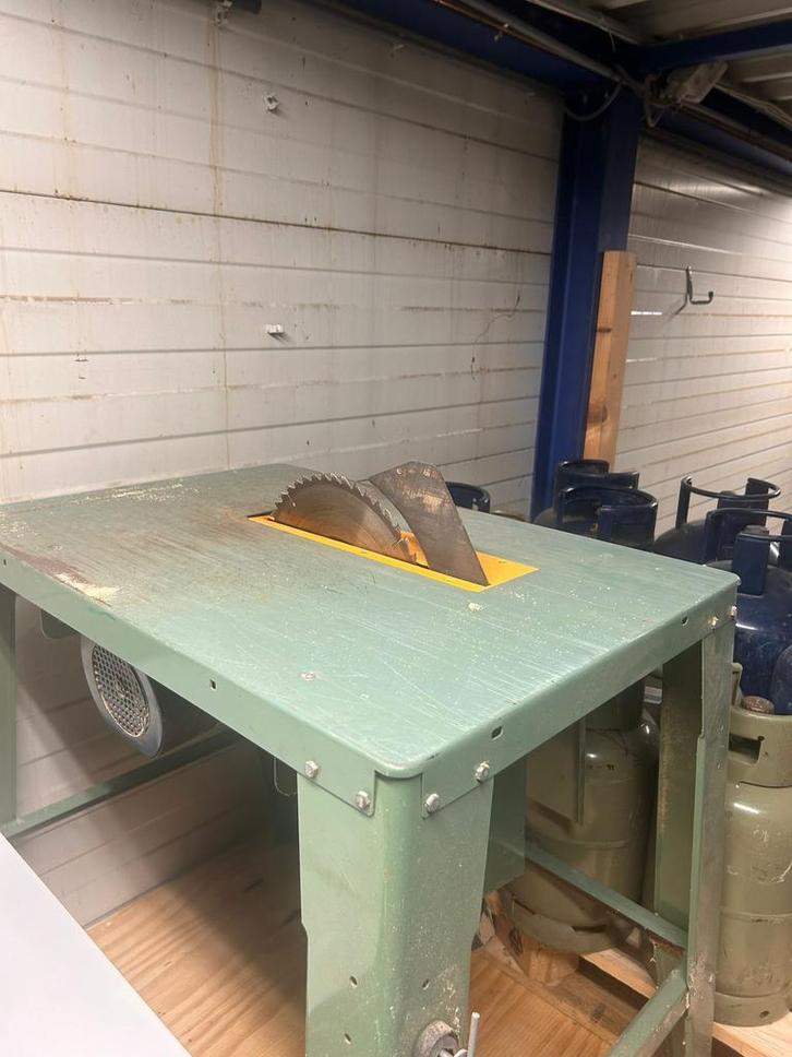 Zaagtafel 2force, Doe-het-zelf en Verbouw, Werkbanken, Zo goed als nieuw, Ophalen of Verzenden