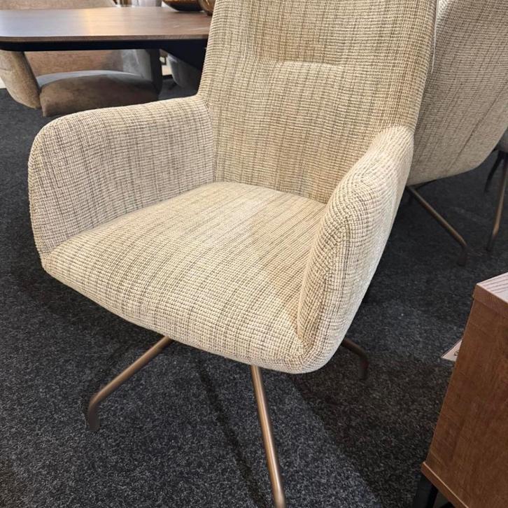 Set stoelen Diamond met Brown metallic frame!, Huis en Inrichting, Stoelen, Nieuw, Vier, Metaal, Stof, Overige kleuren, Ophalen