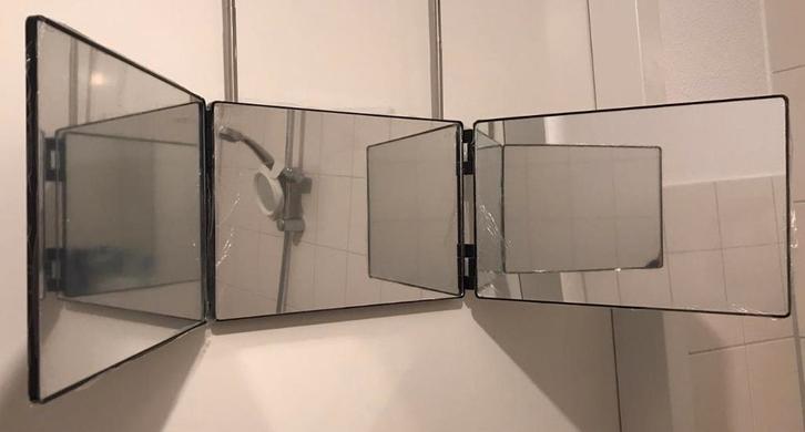 Nieuw 3d spiegel kapper scheren 360 spiegel zelf scheren, Huis en Inrichting, Woonaccessoires | Spiegels, Nieuw, Minder dan 50 cm