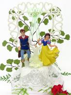 Zeer leuke bruidstaart topper Sneeuwwitje met Prins., Hobby en Vrije tijd, Feestartikelen, Ophalen of Verzenden, Nieuw, Versiering