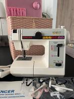 Singer Starlet naaimachine compact, model 324, Hobby en Vrije tijd, Naaimachines en Toebehoren, Ophalen of Verzenden, Zo goed als nieuw