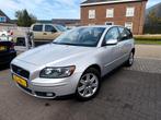 Volvo v50 t5 eerste eigenaar! Zeer netjes nieuwe apk 2.5 20v, Traction-control, Handgeschakeld, V50, Zilver of Grijs