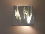 Breukrelief Wandlamp van Willem van Oyen voor Raak, Gebruikt, Mid Century Modern, Vintage design, Ophalen of Verzenden, Glas