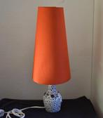 Vintage Desk of Vloerlamp  Fat Lava Keramiek, Huis en Inrichting, Lampen | Vloerlampen, Ophalen, Gebruikt, Vintage, Minder dan 100 cm