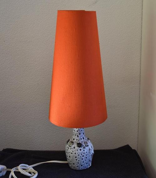 Vintage Desk of Vloerlamp  Fat Lava Keramiek, Huis en Inrichting, Lampen | Vloerlampen, Gebruikt, Minder dan 100 cm, Glas, Kunststof