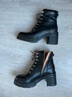 Pull & Bear collection 39, Ophalen, Zwart, Lage of Enkellaarzen, Zo goed als nieuw