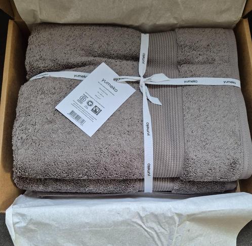 YEMEKO set van 2 badhandoeken (Nieuw), Huis en Inrichting, Badkamer | Badtextiel en Accessoires, Nieuw, Overige typen, Grijs, Ophalen of Verzenden
