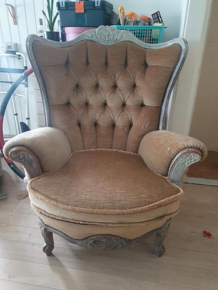 Gratis af te halen - mooie troon, Huis en Inrichting, Fauteuils, Stof, 75 tot 100 cm, Ophalen
