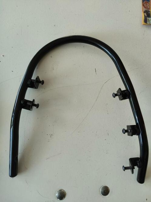 Vespa sprint spatbord bescherm val beugel voor, Motoren, Accessoires | Overige, Zo goed als nieuw, Ophalen of Verzenden