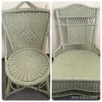 Twee mooie brocante rieten stoelen, Antiek en Kunst, Ophalen