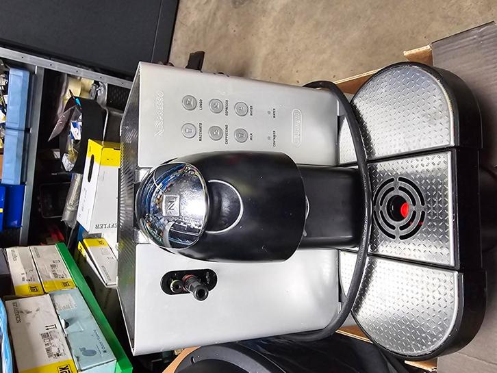 Nespresso koffiezetapparaat, Witgoed en Apparatuur, Koffiezetapparaten, Gebruikt, Koffiemachine, Ophalen of Verzenden