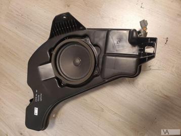 Lynk & co 01 2020 - 2024 versterker subwoofer 8888775466 €50 beschikbaar voor biedingen