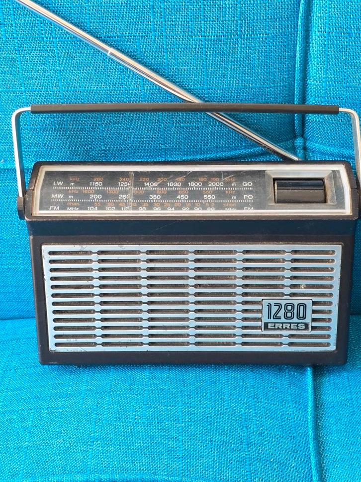 Vintage Erres 1280 Radio - Draagbaar, Audio, Tv en Foto, Radio's, Gebruikt, Radio, Ophalen of Verzenden