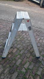 Aluminium trapje - 4 treden - 1 meter hoog, Ophalen