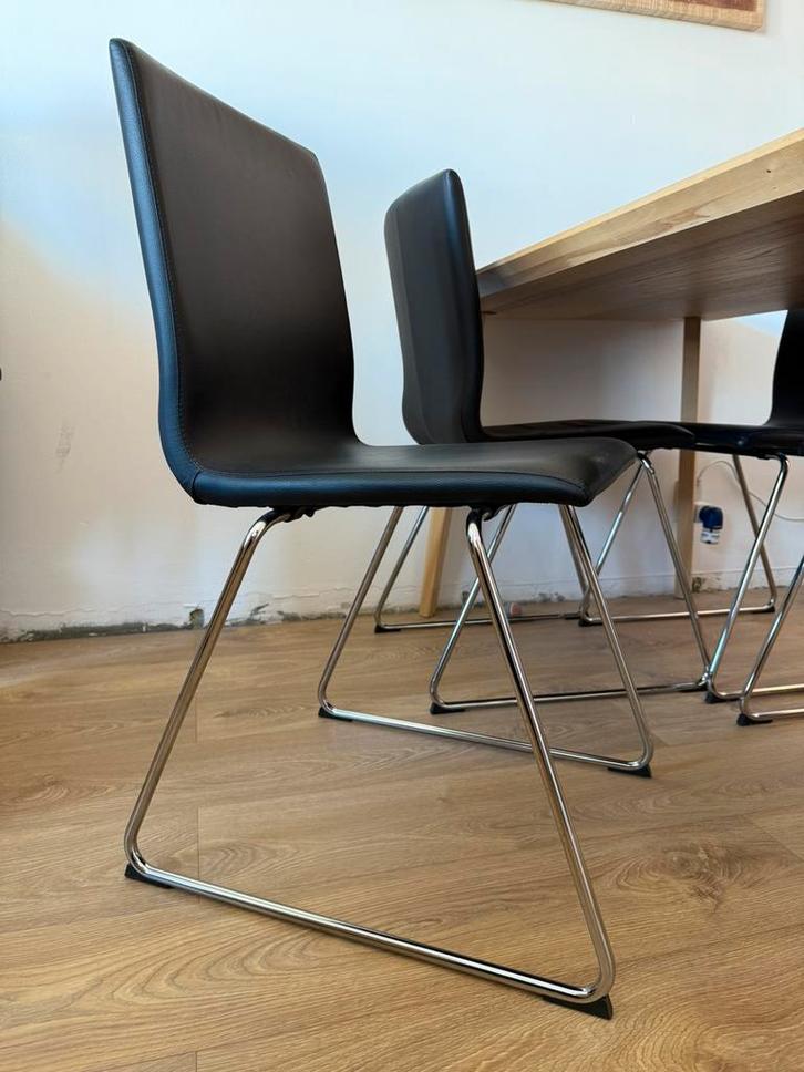Set van 4 IKEA Volfgang stoelen en 1 Volfgang krukje, Huis en Inrichting, Stoelen, Zo goed als nieuw, Vier, Overige materialen