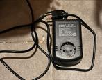 Spanningomvormer 110V naar 220V - 100W, Ophalen, Gebruikt
