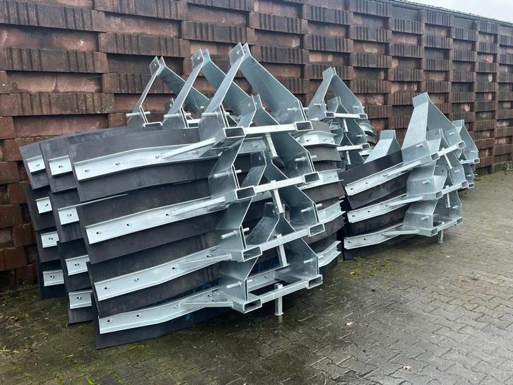 V/G MODDERSCHUIVEN /SNEEUWSCHUIVEN WG3912, Zakelijke goederen, Machines en Bouw | Onderdelen