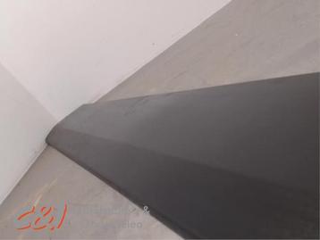 Sierstrip van een Mercedes Sprinter beschikbaar voor biedingen