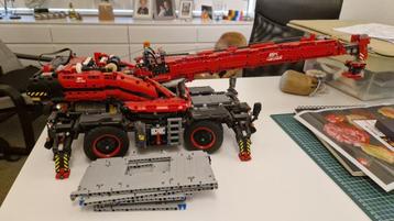 Lego Kraan voor alle terreinen 42082 beschikbaar voor biedingen