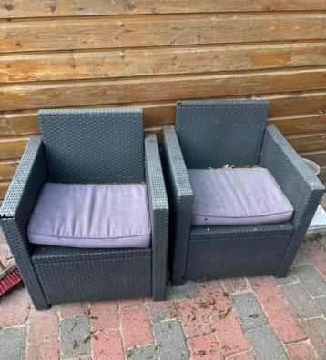 2 Alibert lounge tuinstoelen – GRATIS af te halen in Epe  beschikbaar voor biedingen