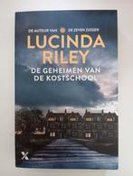 Lucinda Riley - De geheimen van de kostschool, Ophalen of Verzenden, Zo goed als nieuw, Lucinda Riley
