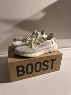 yeezy, Wit, Nieuw, Ophalen of Verzenden, Sneakers of Gympen