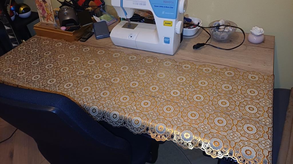 Gouden tafelloper 185 cm * 48 cm, Ophalen, Minder dan 50 cm, Gebruikt, 150 tot 200 cm