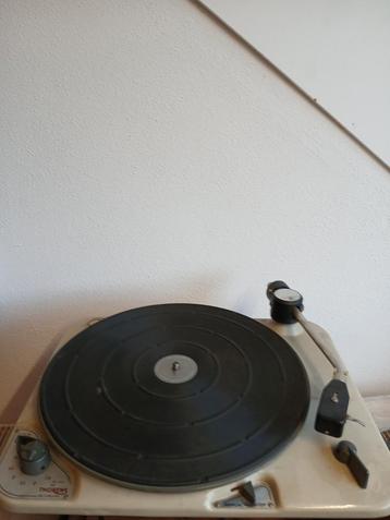 Thorens TD 135 draaitafel  beschikbaar voor biedingen