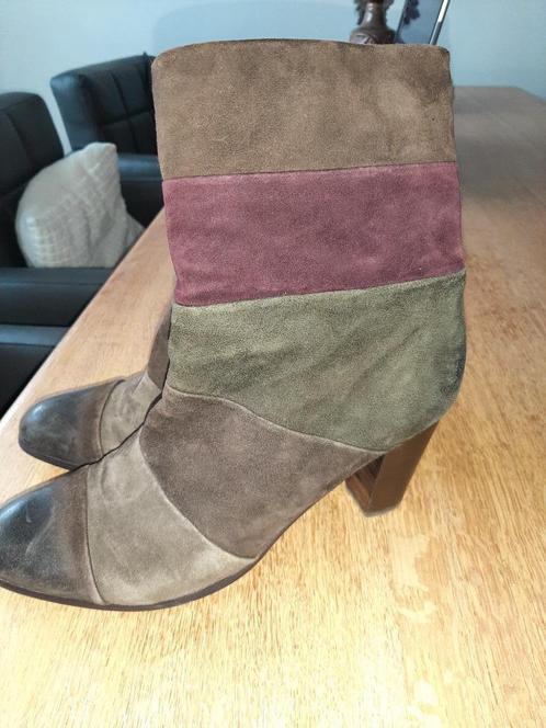 Super laarsje van Regarde le Ciel, leer/suede, maat 42, Kleding | Dames, Schoenen, Zo goed als nieuw, Lage of Enkellaarzen, Verzenden