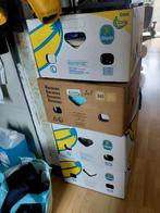 4 bananendozen vol rommelmarkt spullen , Ophalen