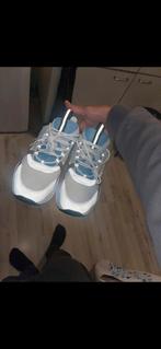 Dior B22 Sneakers - Baby Blauw, Ophalen of Verzenden, Zo goed als nieuw, Blauw, Sneakers of Gympen