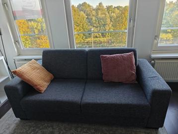 Free Dark Grey Couch - Goossens (pick up only) beschikbaar voor biedingen