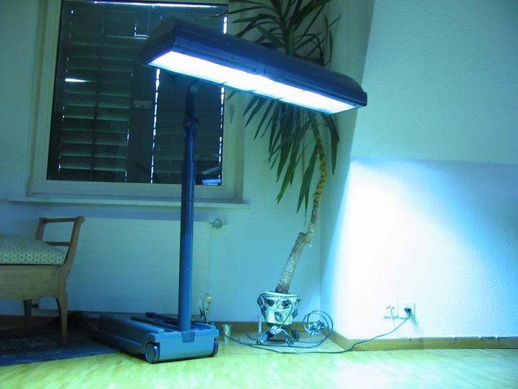 Philips HB811 sunmobile, Witgoed en Apparatuur, Zonnebanken en Gezichtsbruiners, Zo goed als nieuw, Zonnebank enkelzijdig, Minder dan 10 lampen