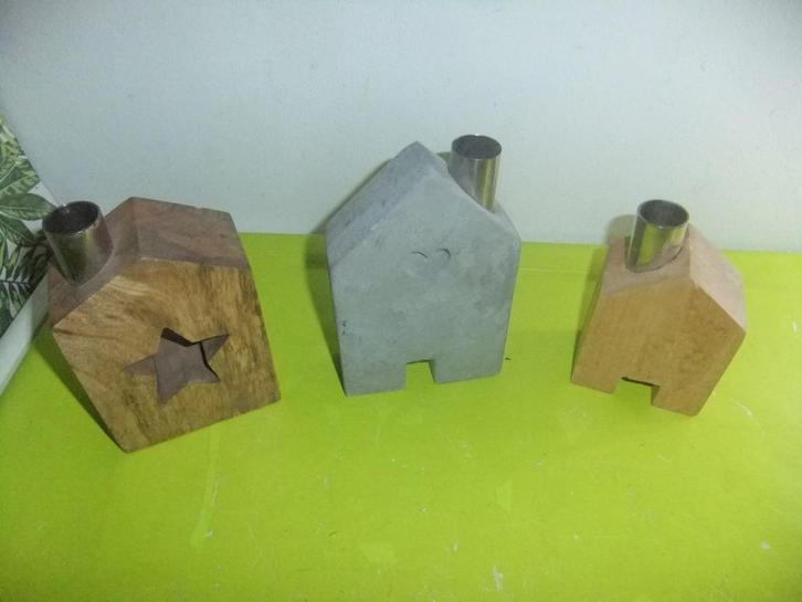 DECORATIE HUISJES SET OPBRENGST VOEDSELBANK!, Huis en Inrichting, Woonaccessoires | Wandplanken en Boekenplanken, Gebruikt, Ophalen