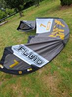 Fluid Sky 2022 7m2 Kite - Zo Goed Als Nieuw!, Watersport en Boten, Kitesurfen, Geen board, Ophalen of Verzenden, Zo goed als nieuw