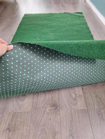 Nieuw Grastapijt  beschikbaar voor biedingen