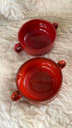 Twee vintage soepkommen, Gebruikt, Ophalen of Verzenden, Kom(men), Effen