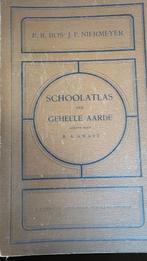 Oude Schoolatlas der geheele Aarde - Bosatlas 34e druk 1934, Boeken, Atlassen en Landkaarten, Gelezen, Overige atlassen, Ophalen of Verzenden