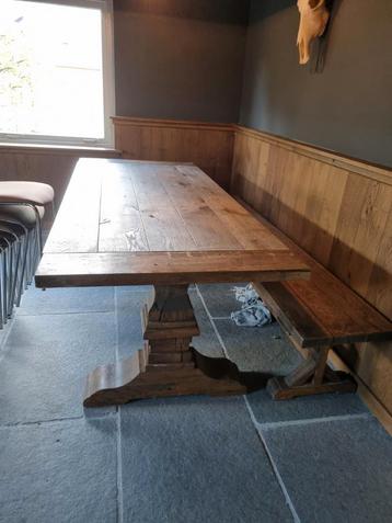 Massief Eiken Tafel met Bank beschikbaar voor biedingen