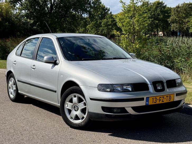 Seat Leon Sport 1.6 | Airco | Bluetooth | NL Auto, Auto's, Seat, Bedrijf, Leon, ABS, Airbags, Airconditioning, Bluetooth, Boordcomputer