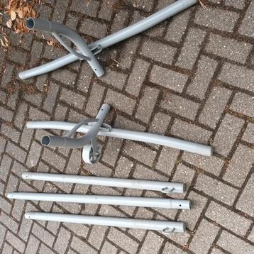 Demontabele hangmat frame met hangmat beschikbaar voor biedingen