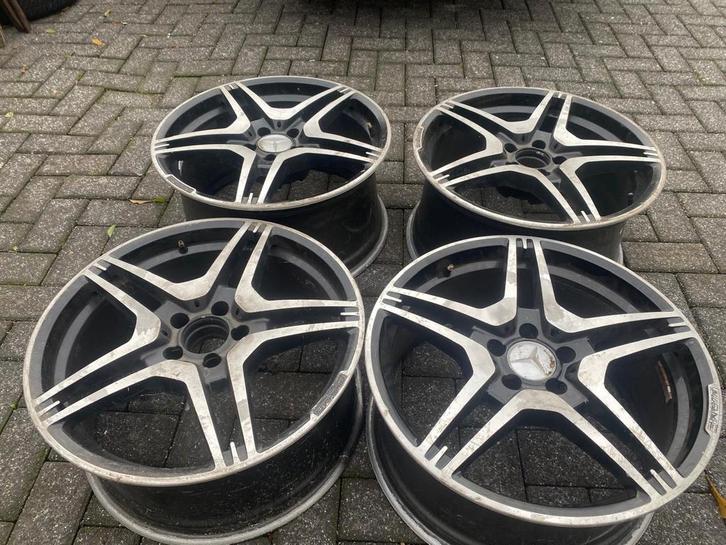 Breedset AMG Velgen 19 inch, Auto-onderdelen, Banden en Velgen, Velg(en), Zomerbanden, 19 inch, Personenwagen, Gebruikt, Ophalen of Verzenden