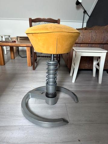 Swapper Aeris kruk beschikbaar voor biedingen