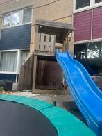 Speelhuisje met glijbaan, Kinderen en Baby's, Speelgoed | Buiten | Speeltoestellen, Ophalen of Verzenden, Gebruikt, Glijbaan